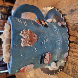 Christmas Cocoa Mug Cake 6" (chocolate cake, oreo buttercream filling, vanilla buttercream icing, serves 4-6))