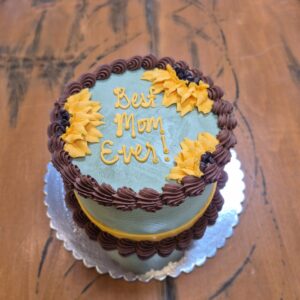 Best Mom Ever! Cake (6" size...serves 4-6, chocolate cake, fudge filling)